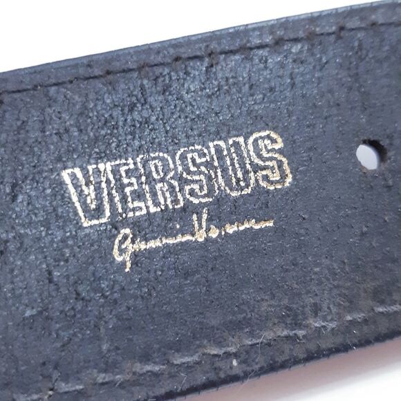 Vintage VERSUS Versace Leather Belt w Lion Heads - Picture 7 of 10